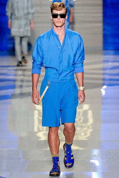 Look 6